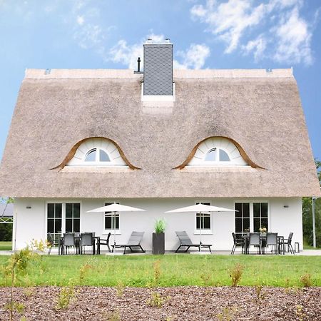 Reetidyll Am Haff Villa Pepelow ภายนอก รูปภาพ